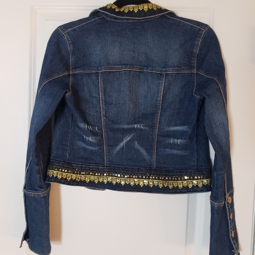 Jean Jacket - Picture 2 of 3